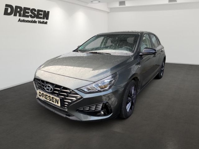 Hyundai i30 59.000 km 18.390 &euro; Neuss 41464