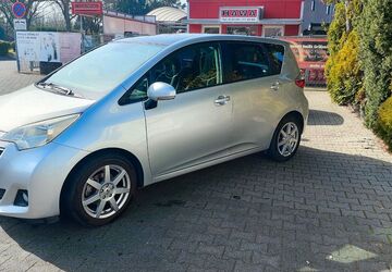 Toyota Verso-S 171.600 km 7.300 &euro; Mönchengladbach 41238