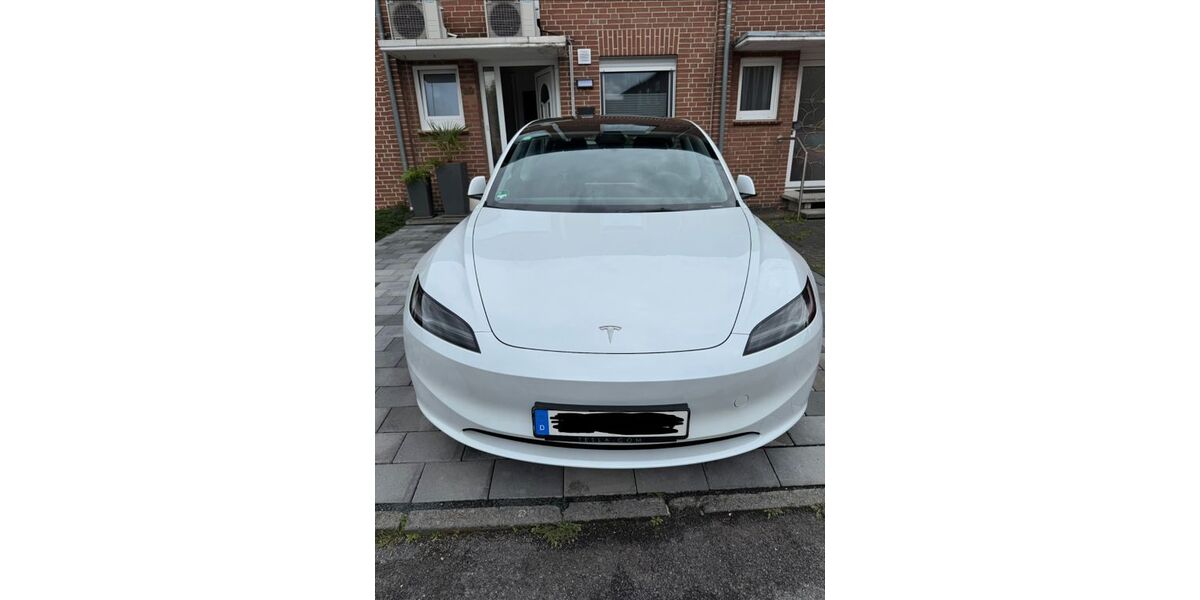 Tesla Model 3 53.000 km 32.500 &euro; Nettetal 41334