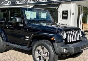 Jeep Wrangler 72.500 km 34.480 &euro; Mülheim/Ruhr , Stadteil: Mülheim Saarn 45481