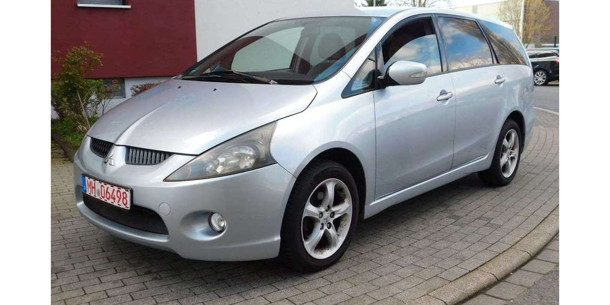 Mitsubishi Grandis 235.629 km 1.999 &euro; Mülheim an der Ruhr 45473