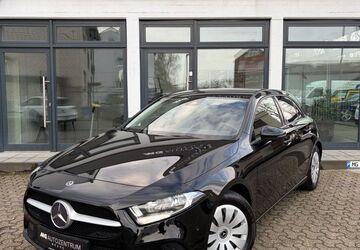 Mercedes-Benz A 180 128.642 km 15.790 &euro; Neuss 41469