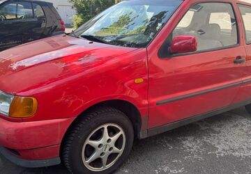 VW Polo 94.500 km 550 &euro; krefeld 47804