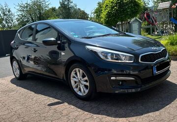 Kia ceed / Ceed 144.700 km 7.900 &euro; Duisburg 47228
