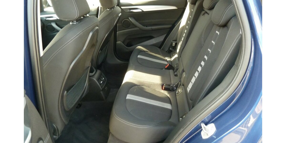 BMW X1 18 D X drive Avantage Sportsitzei AHK PDC DAB 188.000 km 14.900 &euro; Ratingen 40885