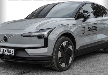 Volvo EX30 2.999 km 38.980 &euro; Hilden 40721