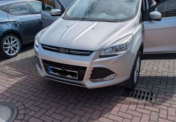 Ford Kuga 182.100 km 8.300 &euro; Willich 47877
