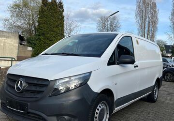 Mercedes-Benz Vito 288.061 km 9.890 &euro; Düsseldorf 40597