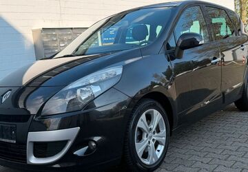 Renault Scenic 98.745 km 5.790 &euro; Hilden 40721