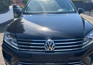 VW Touareg 247.900 km 16.490 &euro; Ratingen 40885