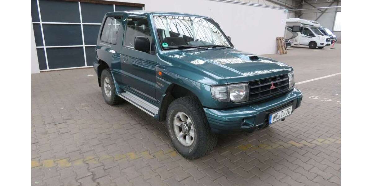 Mitsubishi Pajero 183.214 km 4.500 &euro; Düsseldorf 40233
