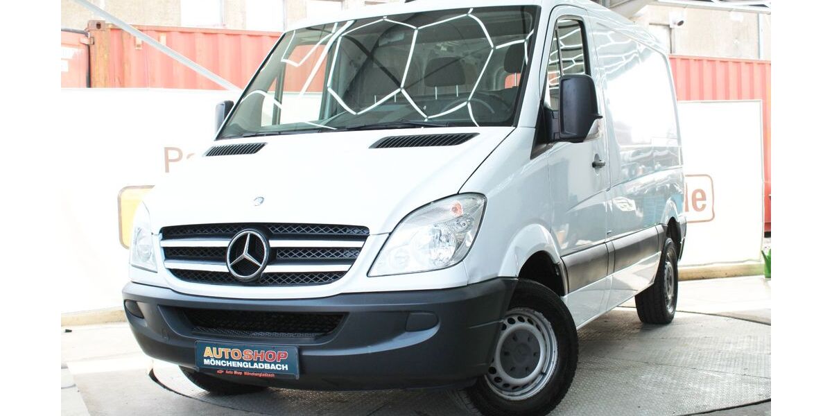 Mercedes-Benz Sprinter 242.000 km 10.700 &euro; Mönchengladbach 41066
