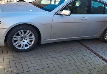 BMW 730 292.000 km 5.300 &euro; Duisburg 47167