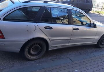Mercedes-Benz C 220 390.616 km 1.299 &euro; Duisburg 47228