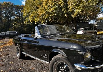 Ford Mustang 10.000 km 62.900 &euro; Viersen 41747