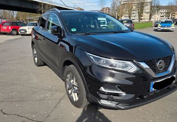 Nissan Qashqai 89.300 km 15.190 &euro; Jüchen 41363
