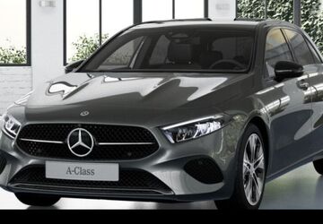 Mercedes-Benz A 180 9.900 km 36.990 &euro; Düsseldorf 40470