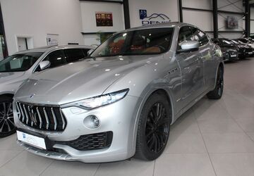 Maserati Levante 97.000 km 33.899 &euro; Meerbusch 40667