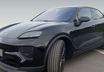 Porsche Macan 9.900 km 90.800 &euro; Willich 47877