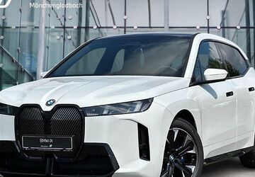 BMW iX 6.500 km 69.980 &euro; Mönchengladbach 41066