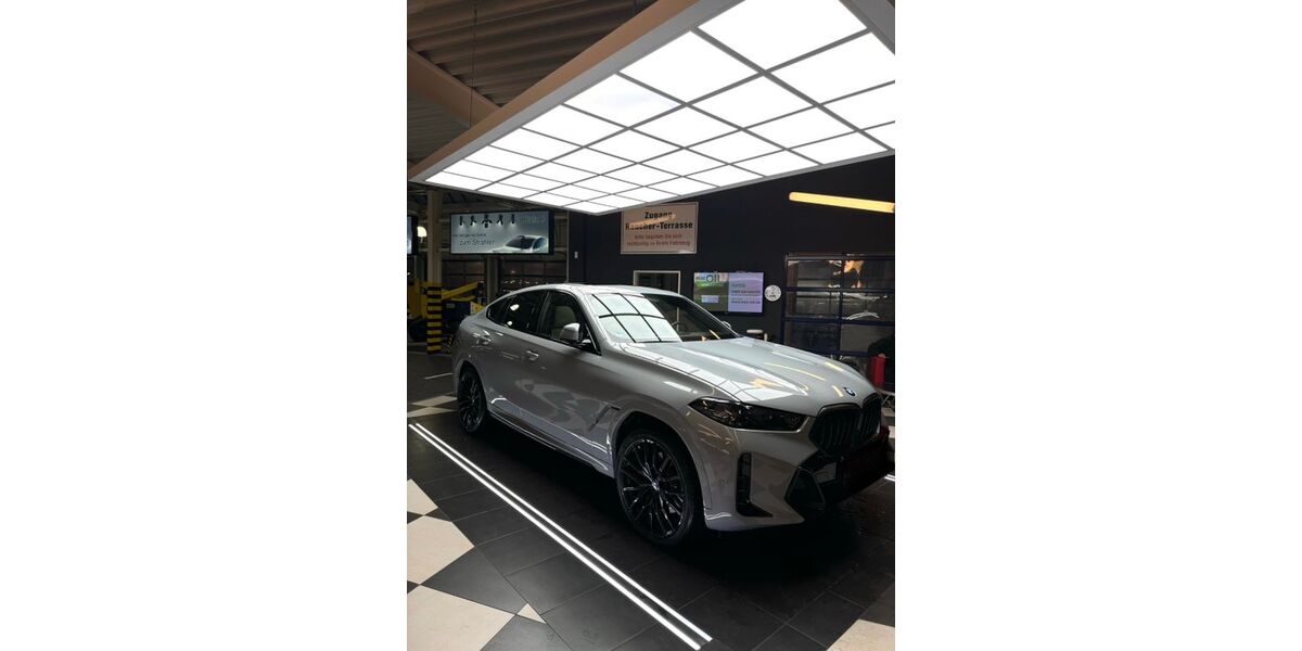 BMW X6 70.500 km 69.000 &euro; Moers 47441