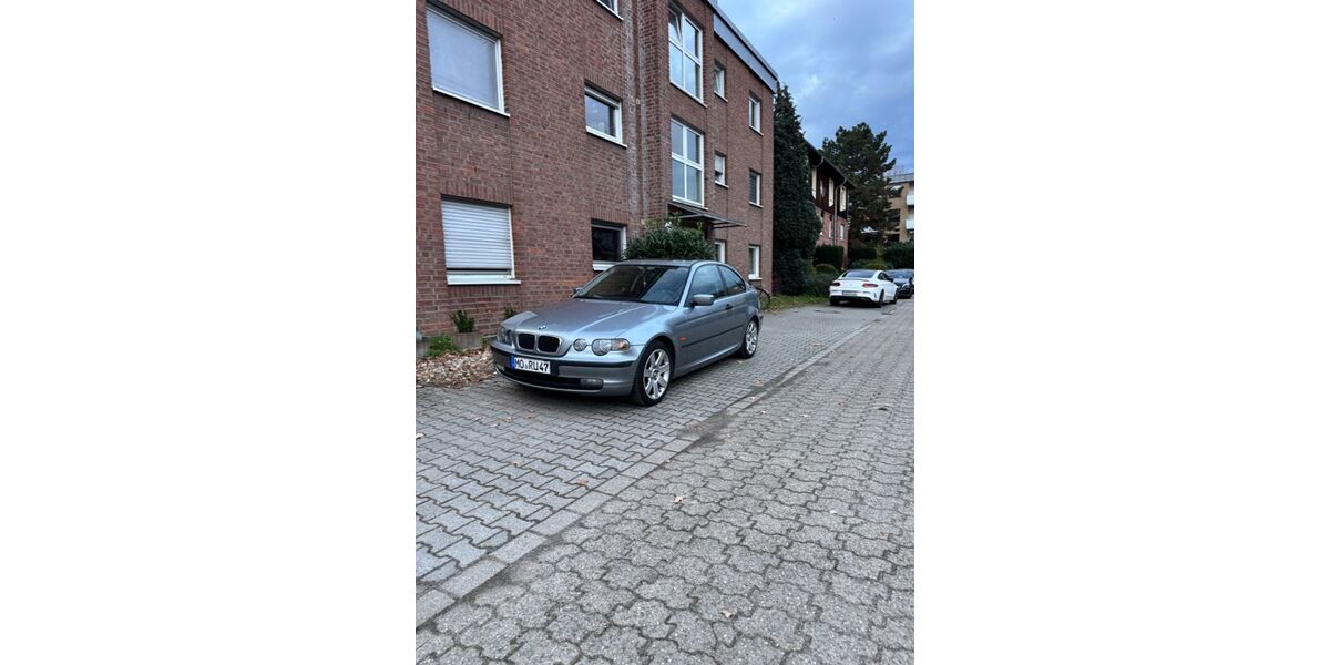 BMW 320 340.000 km 1.200 &euro; Kamp-Lintfort 47475