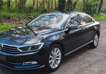 VW Passat 105.400 km 15.500 &euro; Nettetal 41334