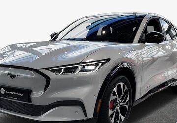 Ford Mustang Mach-E 17.689 km 36.780 &euro; Düsseldorf 40233