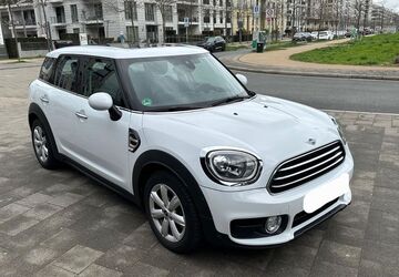 Mini Cooper Countryman 73.000 km 17.940 &euro; Düsseldorf 40477