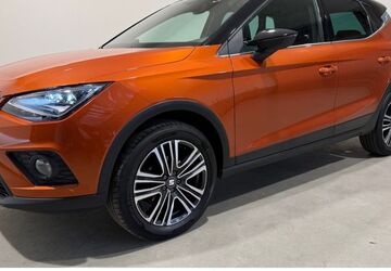 Seat Arona 56.235 km 15.580 &euro; Mönchengladbach 41061