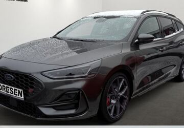 Ford Focus 18.218 km 36.550 &euro; Neuss 41464