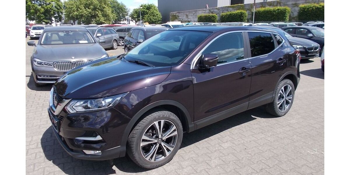 Nissan Qashqai 67.357 km 15.900 &euro; Willich 47877
