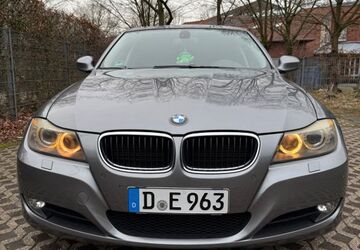 BMW 320 146.600 km 3.000 &euro; Düsseldorf 40595