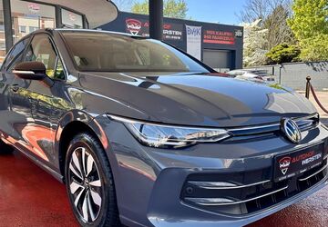 VW Golf 43.915 km 24.299 &euro; Düsseldorf 40589